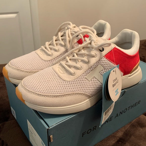 Toms Shoes - TOMS WOMEN’S ARROYO SNEAKERS